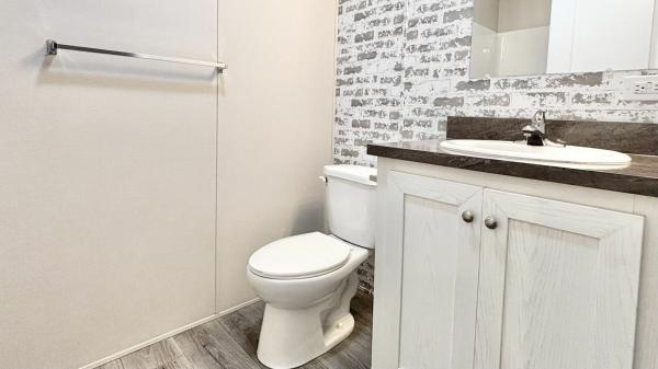 2024 Champion Dutch Aspire Mobile Home