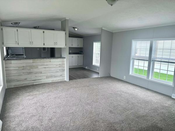 Photo 1 of 2 of home located at 6571 Kentwood Drive Lot 446 Holly, MI 48442