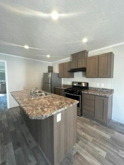 Mobile Home at 246 Creekside Drive Belleville, MI 48111