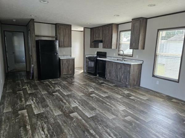 2023 clayton 127 46WIN16663AH22  Home