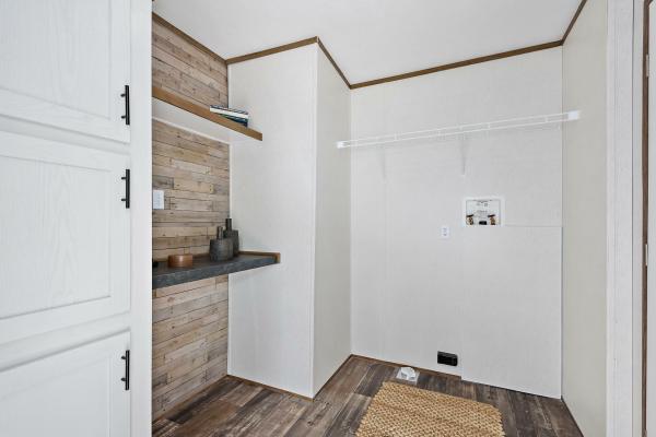 2023 Fleetwood 108 Sandalwood XL  Home