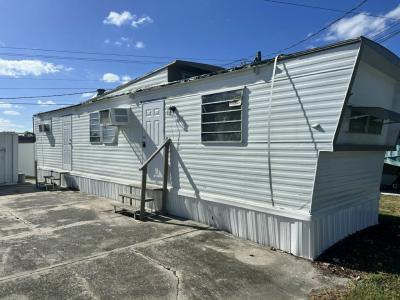 Mobile Home at 2245 New Tampa Hwy, Lot 20 Lakeland, FL 33815