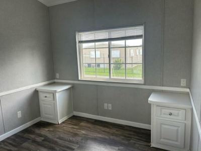 Photo 5 of 6 of home located at 6941 Macdonald Court, Lot 33 Zephyrhills, FL 33541