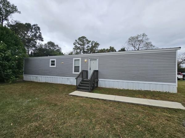 1986  Mobile Home For Sale