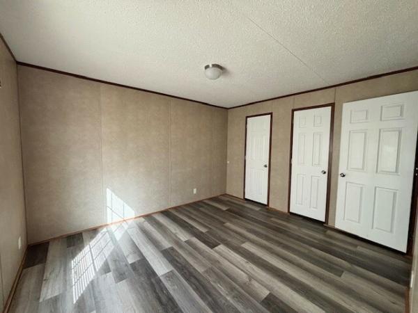 2021 LH166432-F  Home