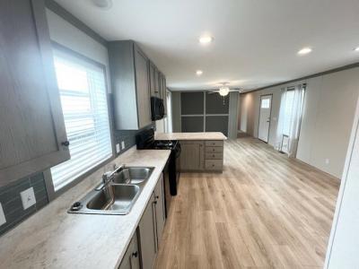 Photo 2 of 12 of home located at 855 W. Jefferson #3 Grand Ledge, MI 48837