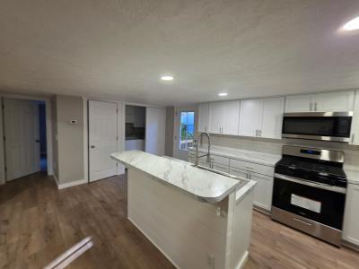 Mobile Home at 342 N. Kenbrook St. SE Grand Rapids, MI 49548