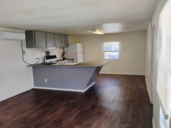  Mobile Home For Sale