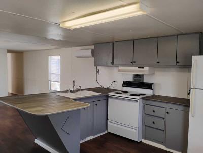 Photo 2 of 13 of home located at 1701 Skipper Rd Tampa, FL 33613