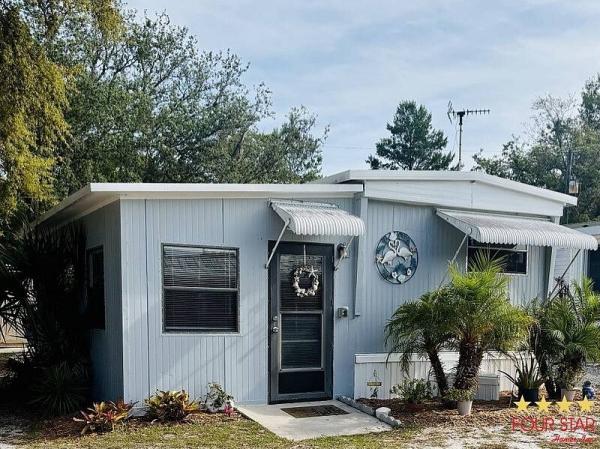 Photo 1 of 2 of home located at 2809 S Us 17 A27 Crescent City, FL 32112