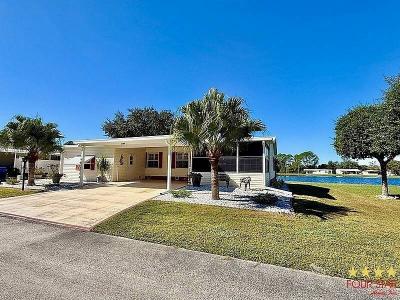 Mobile Home at 3140 Meadowlea Drive Deland, FL 32724