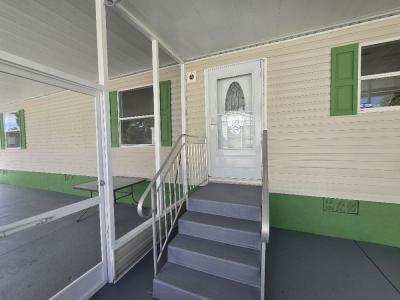 Photo 4 of 26 of home located at 7451 Kalani St. Orlando, FL 32822