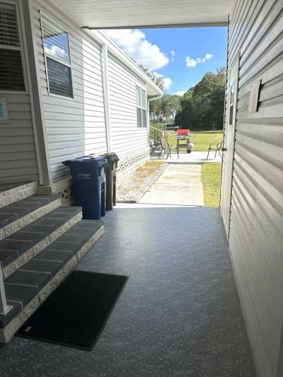 Photo 3 of 29 of home located at 1511 Deverly Dr Lot #363 Lakeland, FL 33801