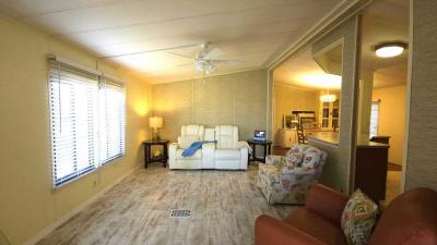 Photo 4 of 8 of home located at 7000 20th St, Lot 894 Vero Beach, FL 32966