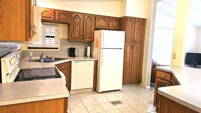 Photo 2 of 8 of home located at 7000 20th St, Lot 894 Vero Beach, FL 32966