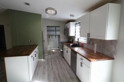 Photo 5 of 12 of home located at 2209 NW 15th Way Lot 498 Boynton Beach, FL 33436