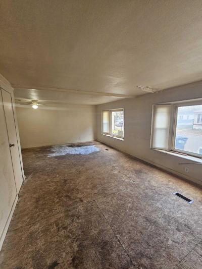 Photo 4 of 11 of home located at 340 S. Reynolds Rd. Lot 158 Toledo, OH 43615