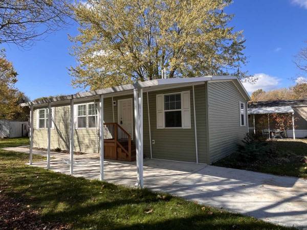 Photo 1 of 2 of home located at 3 Brookins Dr , Bro03 North Olmsted, OH 44138