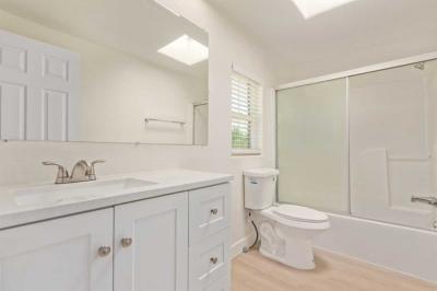 Photo 5 of 8 of home located at 1378 N Ralston Rd Maricopa, AZ 85139