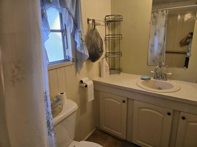 Photo 5 of 8 of home located at 36314 Shady Oaks Drive Dade City, FL 33525