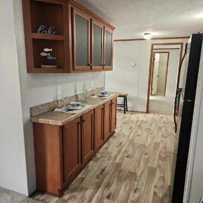 Mobile Home at 519 Prairie Dr Lot 163 Syracuse, IN 46567