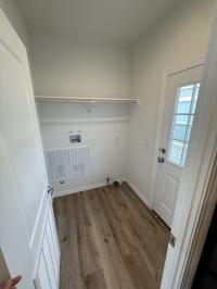 2025 Skyline Amber Cove 67 K620-J Mobile Home