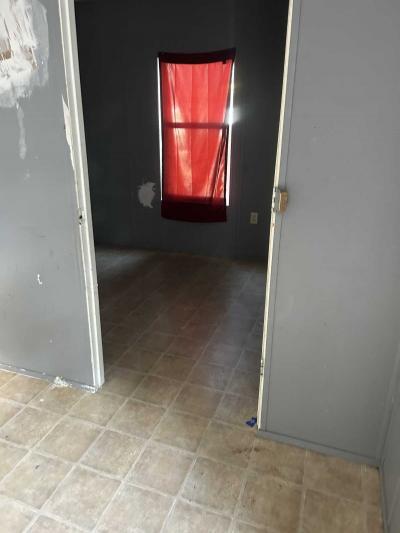 Photo 5 of 6 of home located at 710 North Farm Road 137 #7 Springfield, MO 65803