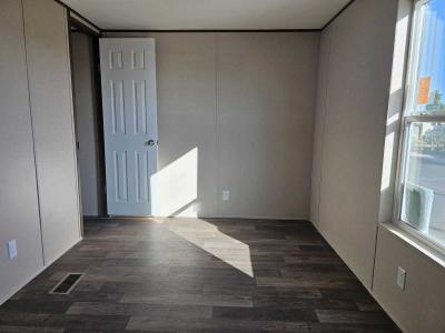 Photo 4 of 15 of home located at 9501 E Broadway Rd, #174 Mesa, AZ 85208