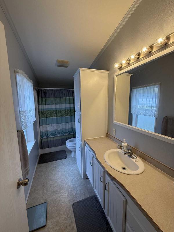 2005 Marshfield Mobile Home