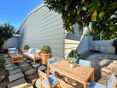 Photo 5 of 35 of home located at 14851 Jeffrey, #61 Irvine, CA 92618