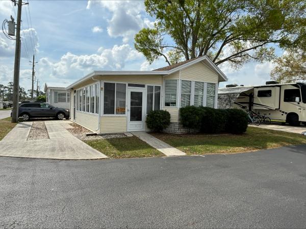 1990 PENT Mobile Home For Sale