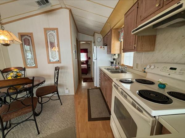 1990 PENT Mobile Home