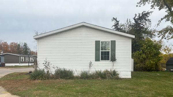 2015 REDMAN Mobile Home For Sale