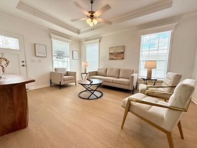 Photo 5 of 15 of home located at 44 Iroquois No. Fort Myers Beach, FL 33931