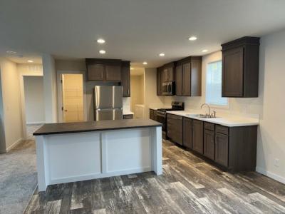 Mobile Home at 29976 Applewood Flat Rock, MI 48134