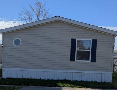 Photo 2 of 10 of home located at 1833 Bloomfield Monroe, MI 48161