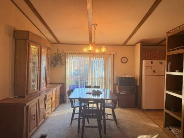 1985 Schult CedarKnoll Manufactured Home