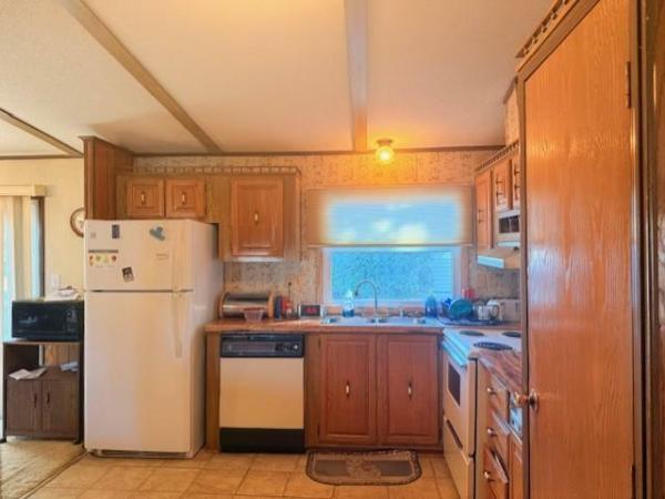 1985 Schult CedarKnoll Manufactured Home