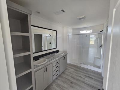 Photo 5 of 8 of home located at 631 Mill Run Avenue Kyle, TX 78640