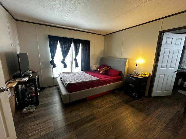 2019 FLEETWOOD HOMES, INC 240AE16763A Mobile Home