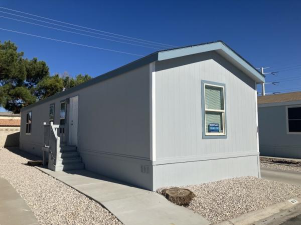 2018 Clayton Mobile Home For Sale