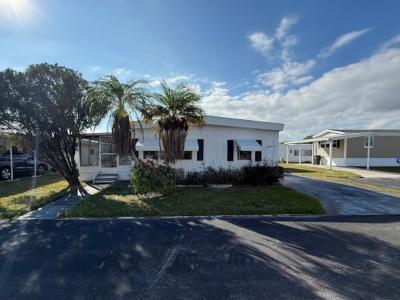 Photo 2 of 15 of home located at 603 63rd Ave W #Ha25 Bradenton, FL 34207