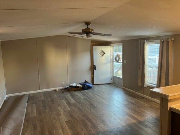 2010 CLYM 22B Mobile Home