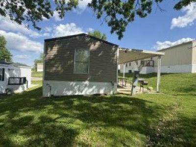 Mobile Home at 202 Sue Ellen Ave Lot 6 Independence, MO 64056