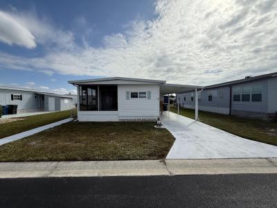 Photo 2 of 14 of home located at 603 63rd Ave W #W8 Bradenton, FL 34207