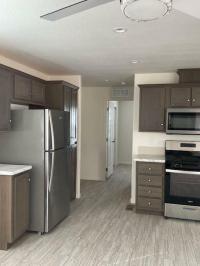 2026 Champion - Chandler Arroyo Pedestal 9/17 Mobile Home