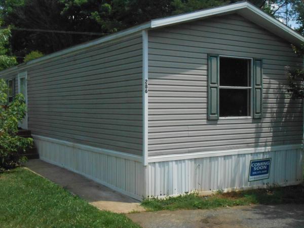 2005 Fleetwood Highland Park Mobile Home