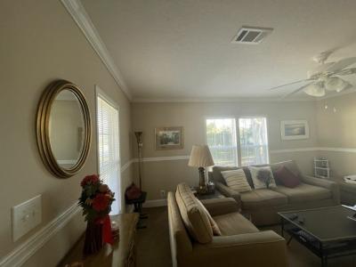 Photo 4 of 20 of home located at 36114 Palm Breeze Lane Grand Island, FL 32735