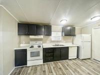 2004 Fleetwood Mobile Home