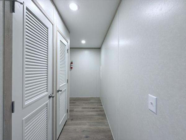 2025 Clayton-Wakarusa Mobile Home